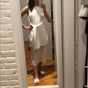 NWOT J.O.A. White tie waist maxi dress